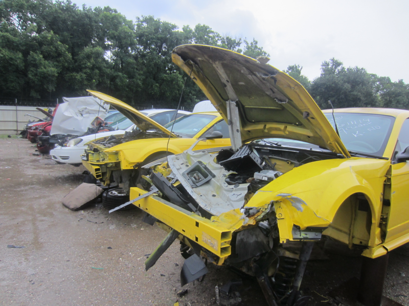 Illustration for article titled Lookin' through a junkyard